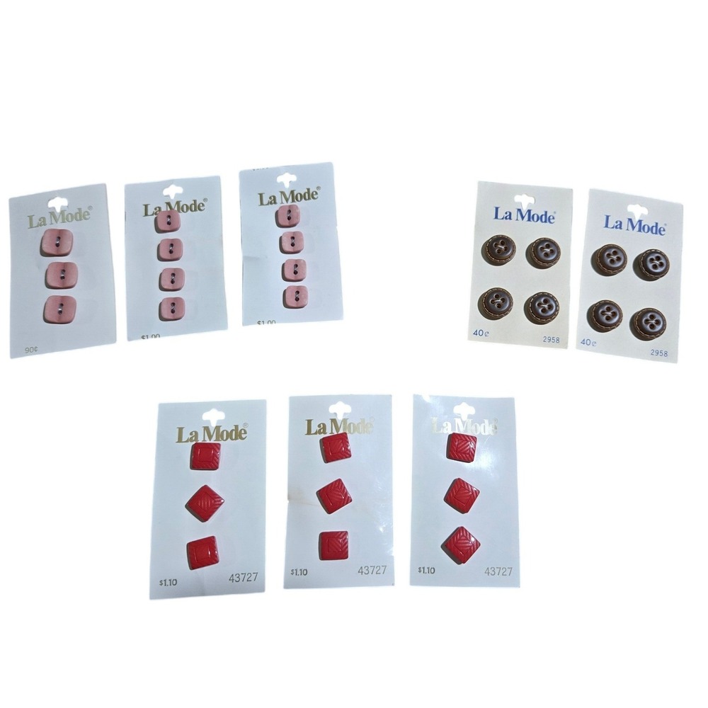 Vintage La Mode Button Lot 8 Cards 28 NOS Pink Red Brown B Blumenthal Sewing